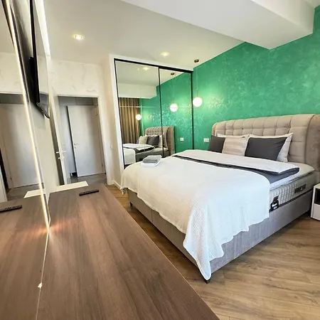 Deluxe In The Center Apartament