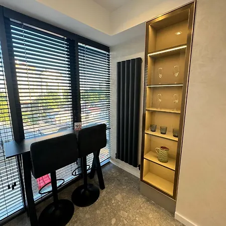 Deluxe In The Center Apartament *